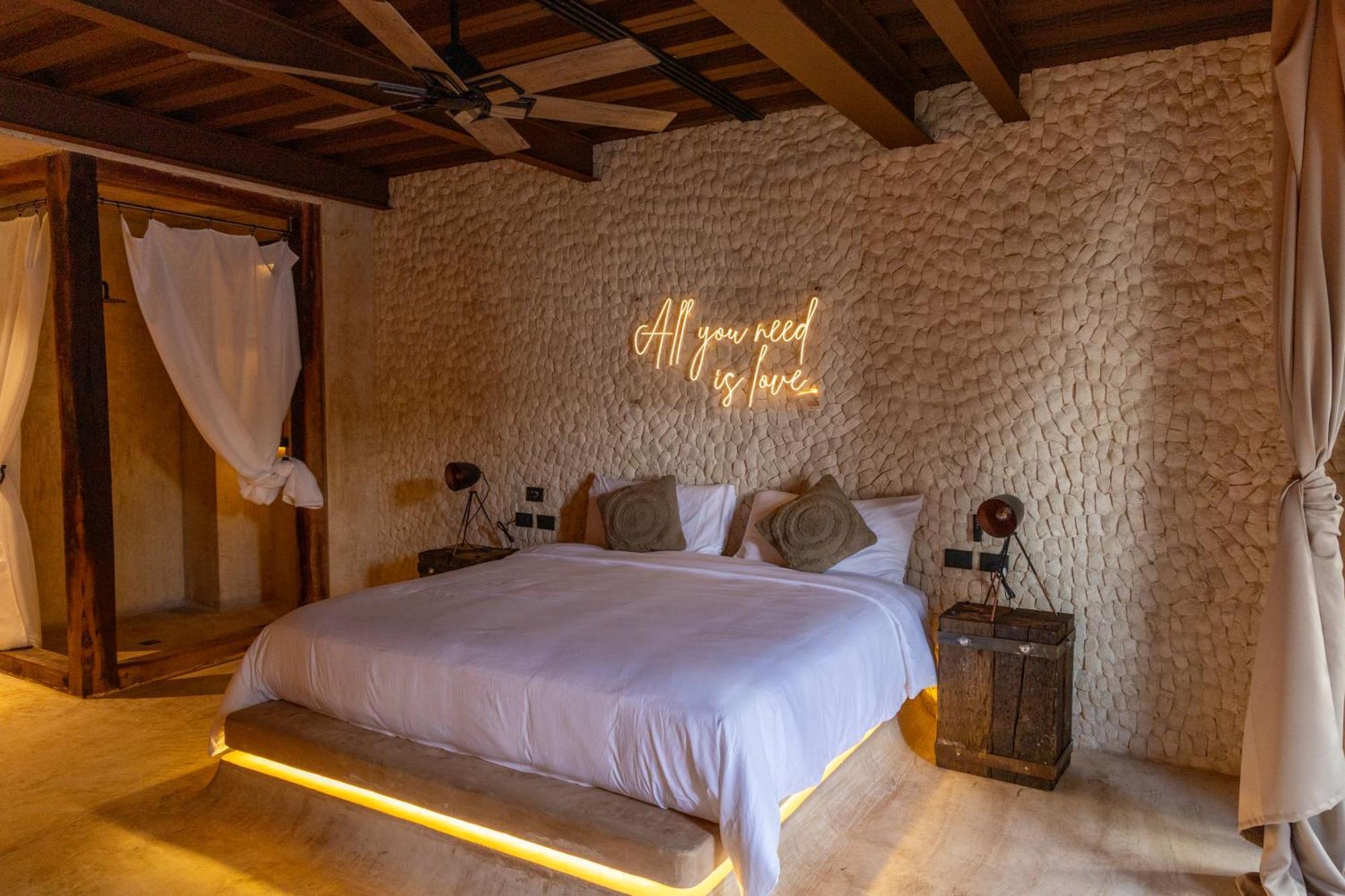 Awa Holbox Hotel Boutique - Beach Front Exterior photo