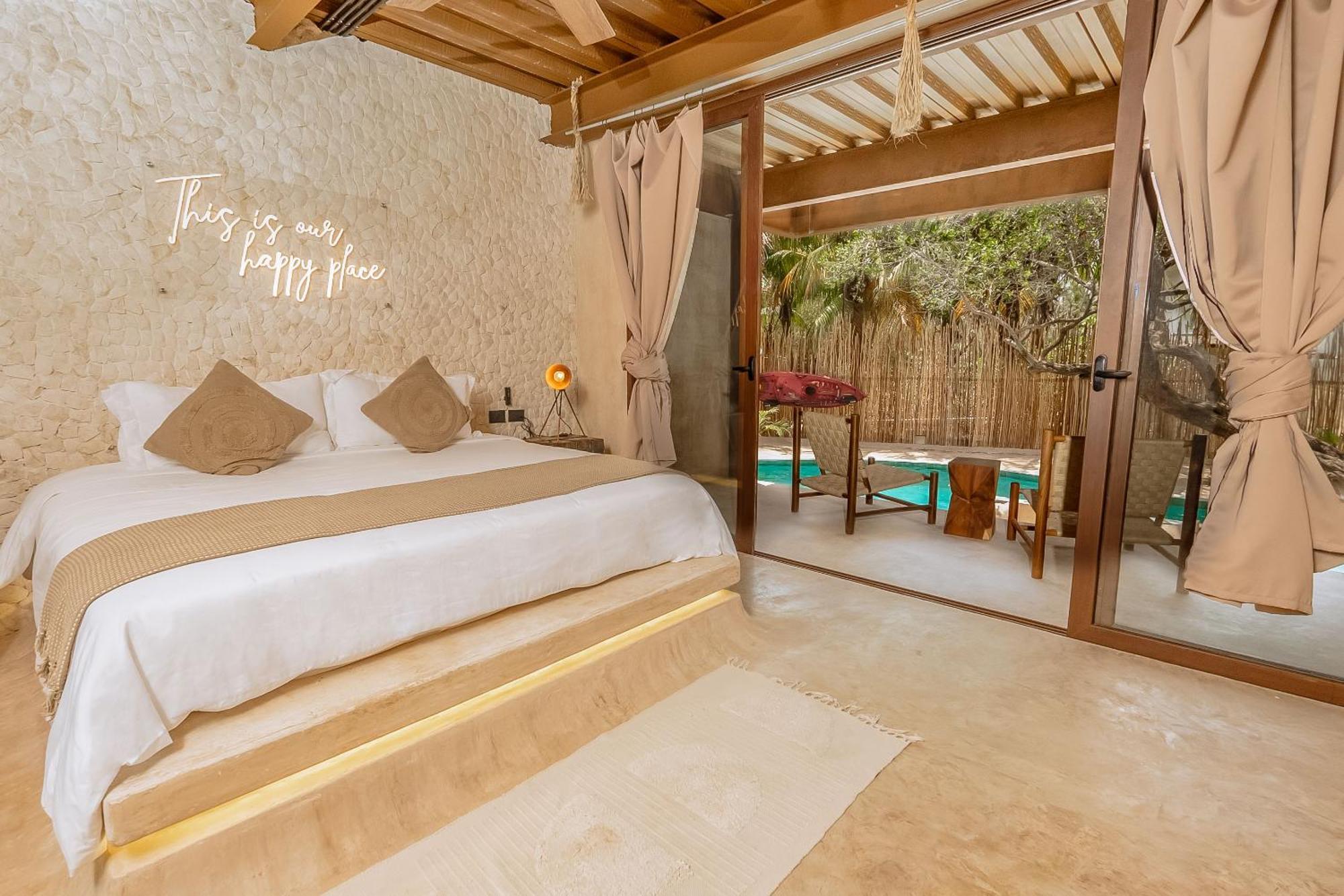 Awa Holbox Hotel Boutique - Beach Front Exterior photo