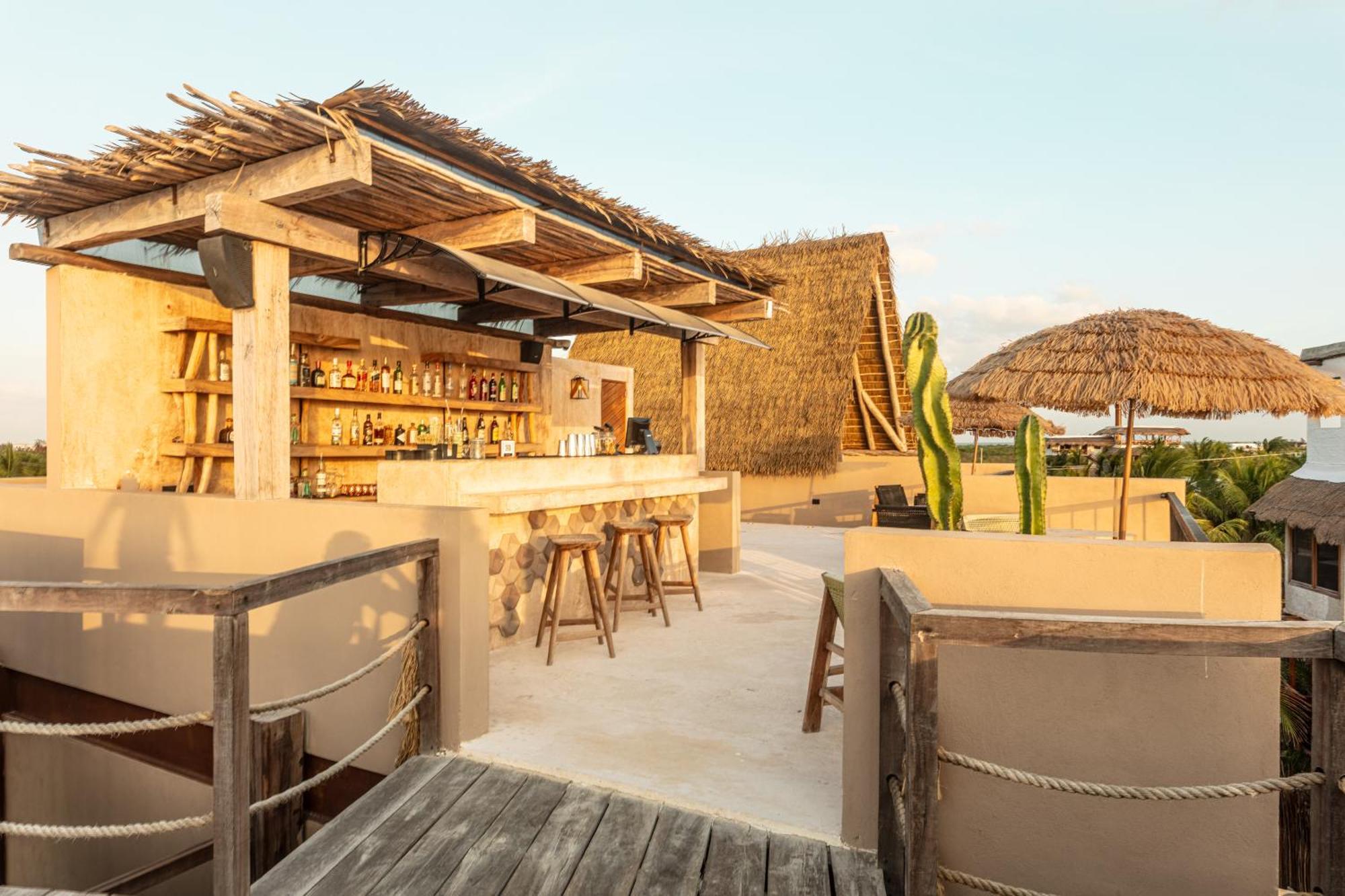 Awa Holbox Hotel Boutique - Beach Front Exterior photo