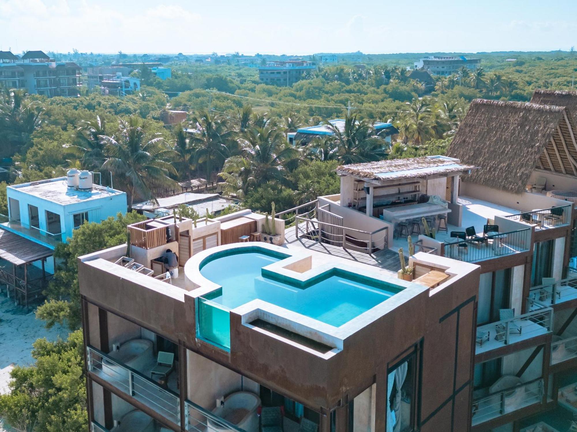 Awa Holbox Hotel Boutique - Beach Front Exterior photo